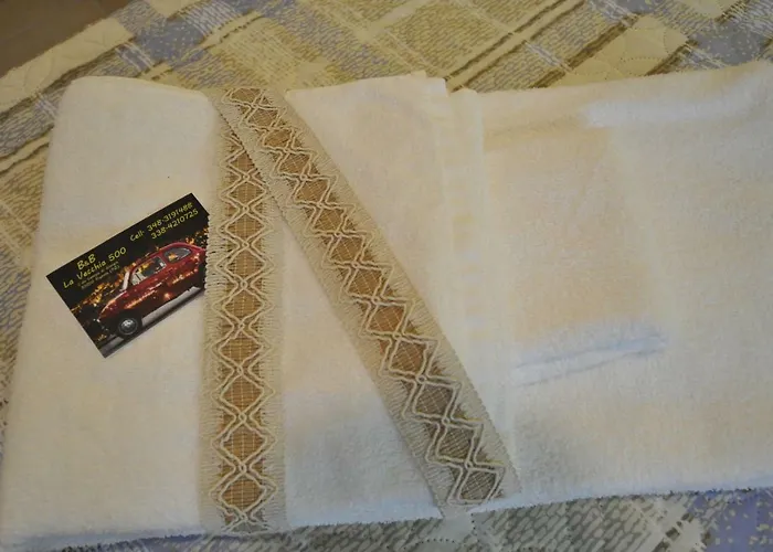 Bed & Breakfast La Vecchia 500 3*